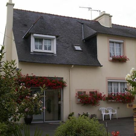 Bed and Breakfast A La Bonne Adresse La Fresnais Exterior foto