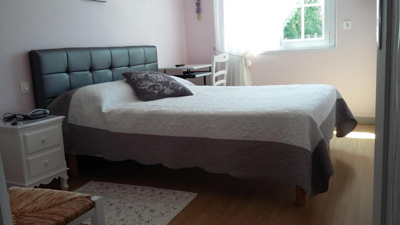 Bed and Breakfast A La Bonne Adresse La Fresnais Exterior foto